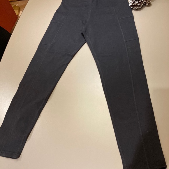 TUFF ATHLETICS LEGGINGS SIZE:M. COLOR:BLACK - Picture 2 of 5